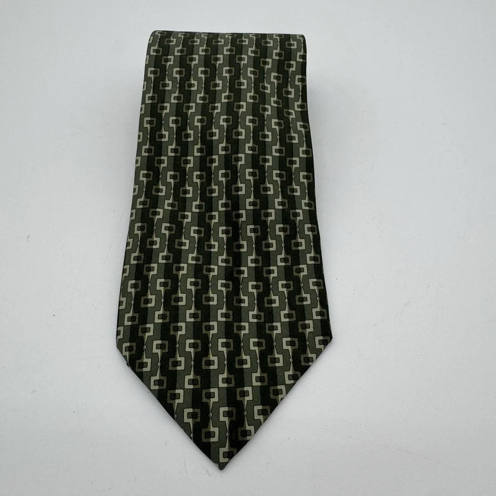 Gucci Green Geometric Silk Tie‎ 4 Inch 58 Inch Made In Italy Luxury
